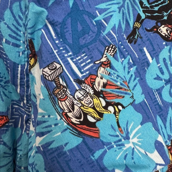 Marvel Avengers Hawaiian Shirt Classic Comics Button Up Short Sleeve Men's M - Picture 9 of 15